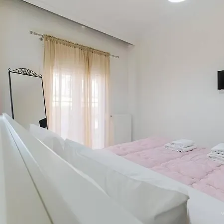 Kiveli Boutique With 2-bdrms *