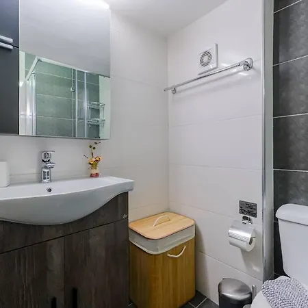 Appartement Kiveli Boutique With 2-bdrms Thessalonique